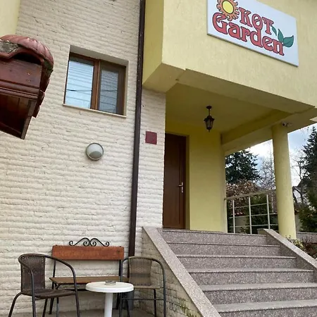 Casa de hóspedes Kot Garden 3*